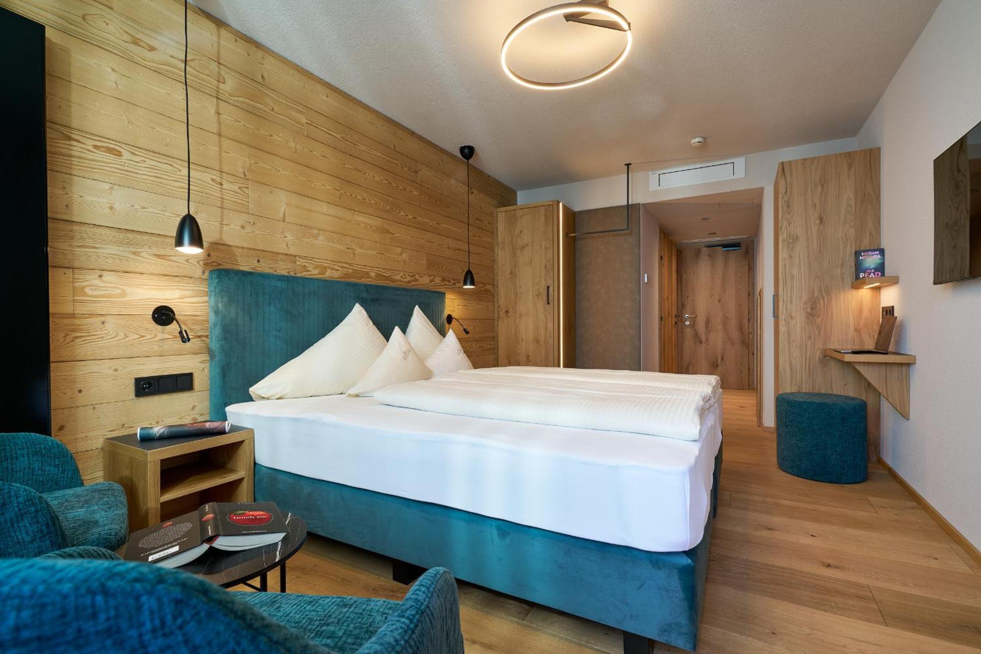 Hotel Stern 3*