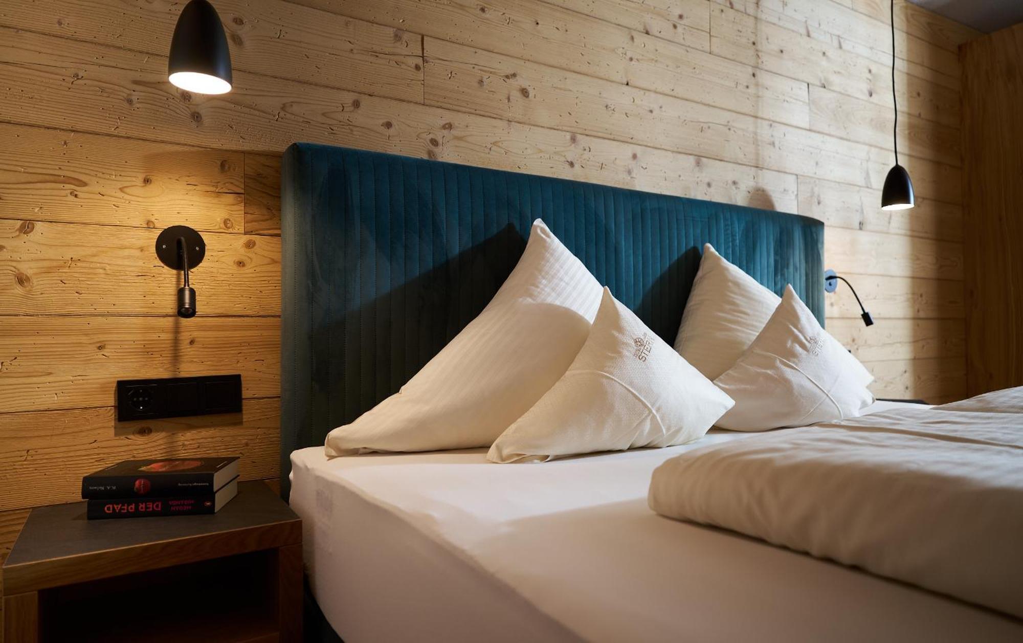 Stern Hotel 3*