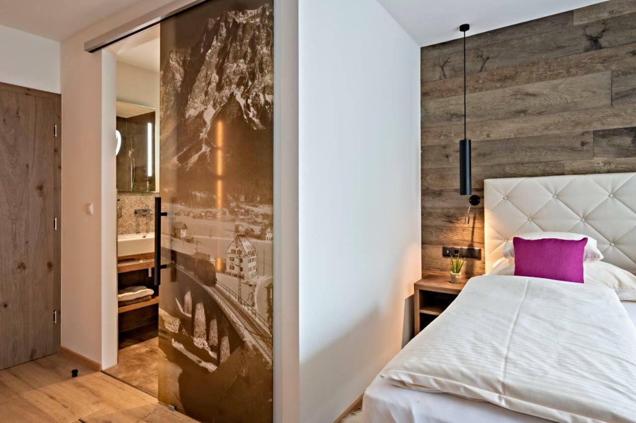 Stern Hotel